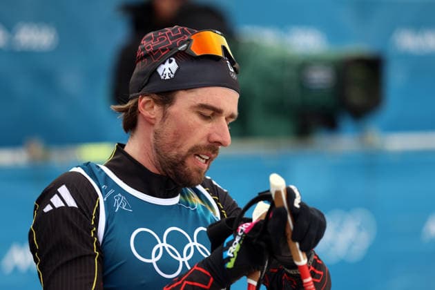 Olympische Winterspiele, Olympia, Nordische Kombination, Individual Gundersen Large Hill 10km, Langlauf, Val di Fiemme, Tesero RYDZEK Johannes (GER) im Ziel *** Olympic Winter Games, Olympic Games, Nordic Combined, Individual Gundersen Large Hill 10km, cross-country skiing, Val di Fiemme, Tesero RYDZEK Johannes GER at the finish line