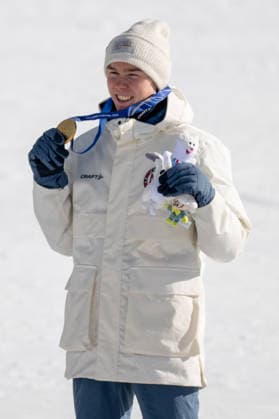 OLYMPICS - Winter Olympic Games, Olympische Spiele, Olympia, OS Milano Cortina 2026 TESERO,ITALY,17.FEB.26 - OLYMPICS, NORDIC SKIING, NORDIC COMBINED - Winter Olympic Games Milano Cortina 2026, large hill, 10km Gundersen, medal ceremony. Image shows Jens Luraas Oftebro (NOR).  GEPAxpictures xOliverxLerch