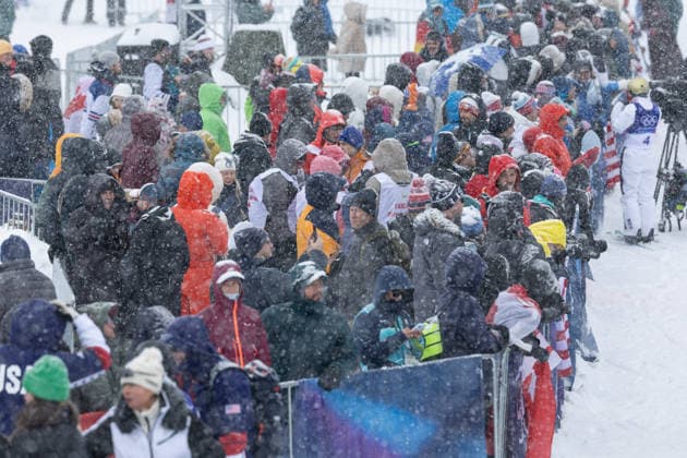 OLYMPICS - Winter Olympic Games, Olympische Spiele, Olympia, OS Milano Cortina 2026 LIVIGNO,ITALY,17.FEB.26 - OLYMPICS, FREE SKI, FREESTYLE SKIING - Winter Olympic Games Milano Cortina 2026, aerials,, women, qualification. Image shows spectators. Keywords: cancellation.  GEPAxpictures xHaraldxSteiner