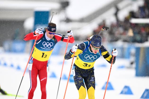 ANTERSELVA, ITALY 20260217 Sweden s Martin Ponsiluoma and Norway s Sturla Holm Laegreid in the men s biathlon relay, 4x7.5km, in Anterselva during the Winter Olympics in Milan Cortina, Italy. *** The image is included in the SPORTS PACKAGE. For others PAYMENT IMAGE *** ANTERSELVA ITALY x10050x *** ANTERSELVA, ITALY 20260217 Sweden s Martin Ponsiluoma and Norway s Sturla Holm Laegreid in the men s biathlon relay, 4x7 5km, in Anterselva during the Winter Olympics in Milan Cortina, Italy The image is included in the SPORTS PACKAGE For others PAYMENT IMAGE ANTERSELVA ITALY x10050x  Copyright: xPontusxLundahl TTx 2026 OLYMPICS MEN S BI-SHOOTING RELAY