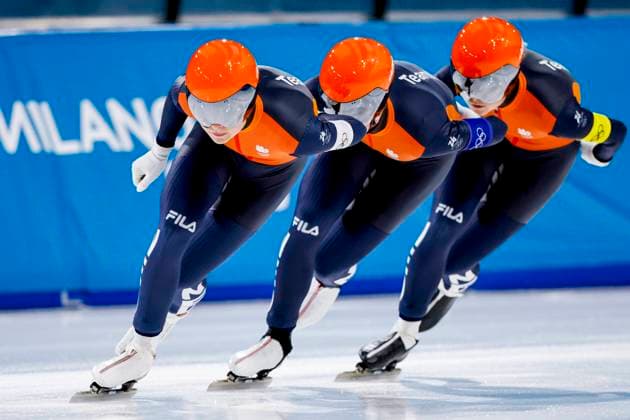 Antoinette Rijpma-De Jong of the Netherlands and Joy Beune of the Netherlands and Marijke Groenewoud of the Netherlands Women s Team Pursuit Semifinals, Milano Cortina 2026 Winter Olympics: Day 11, Speed skating, Eisschnelllauf - Milano Cortina 2026 Winter Olympics: Day 11, Milano Speed Skating Stadium, February 17, 2026, Milan, Italy.