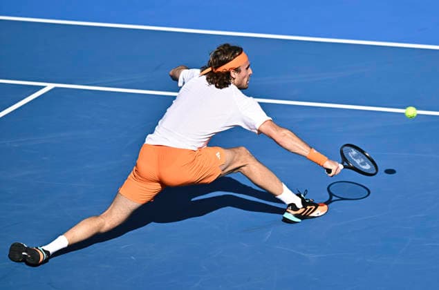 February 17, 2026, Doha, Qatar: Stefanos Tsitsipas of Greece is seen in action against Moez Echargui of Tunisia (not in view) during the Round of 32 at the ATP, Tennis Herren men™s Qatar ExxonMobil Open 2026 tennis tournament at the Khalifa International Tennis Complex. Stefanos Tsitsipas won against Moez Echargui 6-4, 6-4. Doha Qatar - ZUMAs197 20260217_aaa_s197_091 Copyright: xNoushadxVariyattiyakkalx
