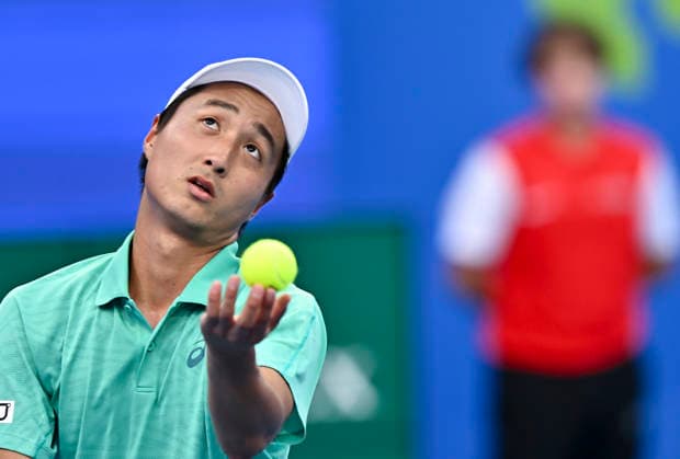 ATP, Tennis Herren QATAR EXXONMOBIL OPEN-ROUND OF 32 Shintaro Mochizuki of Japan competes against Karen Khachanov of Russia in the Round of 32 at the ATP men s Qatar ExxonMobil Open 2026 tennis tournament at the Khalifa International Tennis Complex in Doha, Qatar, on February 17, 2026. DOHA Qatar Copyright: xNOUSHADx