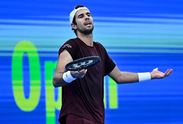 ATP, Tennis Herren QATAR EXXONMOBIL OPEN-ROUND OF 32 Karen Khachanov of Russia competes against Shintaro Mochizuki of Japan in the Round of 32 at the ATP men s Qatar ExxonMobil Open 2026 tennis tournament at the Khalifa International Tennis Complex in Doha, Qatar, on February 17, 2026. DOHA Qatar Copyright: xNOUSHADx