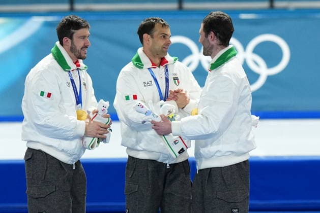 Italy team Davide Ghiotto, Andrea Giovannini and Michele Malfatti win gold medal during the Speed skating, Eisschnelllauf Men s Team Pursuit at the Milano Cortina 2026 Winter Olympics, in Milan (Italy) February 17, 2026 (Photo Gian Mattia D Alberto LaPresse)  Copyright: xGianxMattiaxD Alberto LaPressex