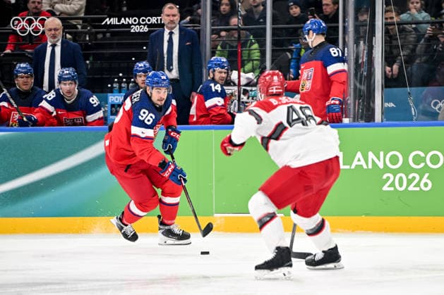 17 02 2026, Milano, Santa Giulia Ice hockey, Eishockey Arena, Winter Olympics: Czechia - Denmark (Ice Hockey), David Tomasek of Czechia Milano Santa Giulia Ice Hockey Arena Lombardy Italy *** 17 02 2026, Milano, Santa Giulia Ice Hockey Arena, Winter Olympics Czechia Denmark Ice Hockey , David Tomasek of Czechia Milano Santa Giulia Ice Hockey Arena Lombardy Italy Copyright: xJustPictures.ch AndreaxBrancax jp-en-AnBr-AB-AAB_142817022026