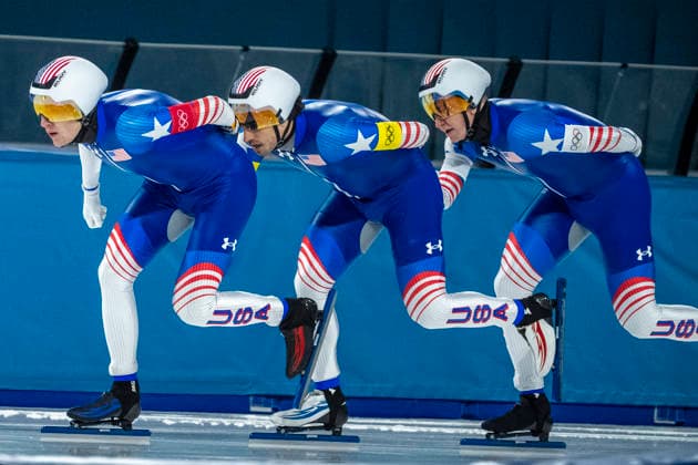 Speed skating, Eisschnelllauf - Milano Cortina 2026 Winter Olympics: Day 11 Casey Dawson, Emery Lehman and Ethan Cepuran of Team United States during the Speed Skating Men s Team Pursuit final on day eleven of the Milano Cortina 2026 Winter Olympic Games, Olympische Spiele, Olympia, OS at Milano Speed Skating Stadium on February 17, 2026 in Milan, Italy. Cortina d Ampezzo Italy  Copyright: xAndrzejxIwanczukx originalFilename:iwanczuk-speedska260217_npTCI.jpg