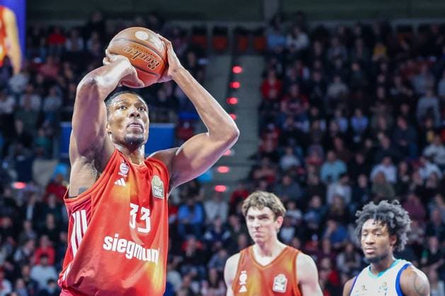 David McCormack 33 FC Bayern Muenchen Basketball in action, FC Bayern Muenchen Basketball vs Skyliners Frankfurt, easycredit BBL, BBL, Basketball, Men, Season 2025 2025, Regular Season, 21 Matchday, 17 02 2026 Muenchen Bayern Germany Copyright: xkolbert-press MartinxAgüerax