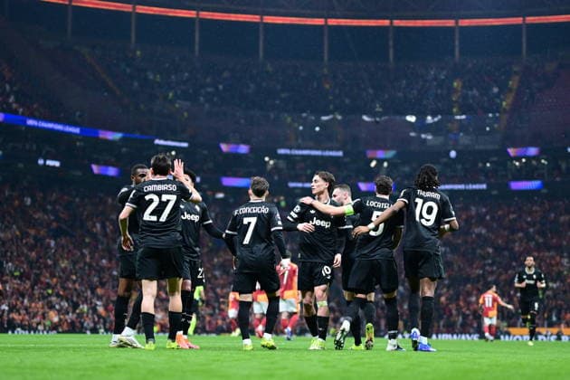 Galatasaray v Juventus - UEFA Champions League ISTANBUL, TURKIYE - FEBRUARY 17: Teun Koopmeiners (8) of Juventus celebrates with his teammates after scoring a goal during the UEFA Champions League round of 16 play-off first-leg match between Juventus and Galatasaray at RAMS Park stadium in Istanbul, Turkiye on February 17, 2026. Abdulhamid Hosbas Anadolu Istanbul Turkey. Editorial use only. Please get in touch for any other usage.  Copyright: x2026xAnadoluxAbdulhamidxHosbasx