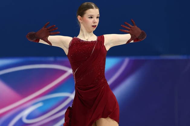 February 17, 2026, Milan, Lombardy, Italy: VIKTORIIA SAFONOVA of the Individual Neutral Athletes (AIN) skates her Women s Single Skating free program in the Figure skating, Eiskunstlauf at the Milano Cortina 2026 Winter Olympic Games, Olympische Spiele, Olympia, OS Olympics 2026: Milano Cortina: Figure Skating Women Single Skating  - ZUMAc179 20260217_oly_c179_132 Copyright: xMickaelxChavetx