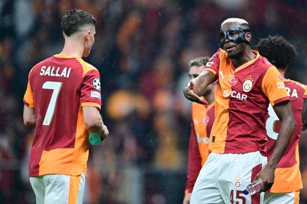 Galatasaray v Juventus - UEFA Champions League ISTANBUL, TURKIYE - FEBRUARY 17: Roland Sallai (7) and Victor Osimhen (45) of Galatasaray are seen during UEFA Champions League last 16 playoff round first leg football match between Galatasaray and Juventus at RAMS Park in Istanbul, Turkiye on February 17, 2026. Abdulhamid Hosbas Anadolu Istanbul Turkey. Editorial use only. Please get in touch for any other usage.  Copyright: x2026xAnadoluxAbdulhamidxHosbasx