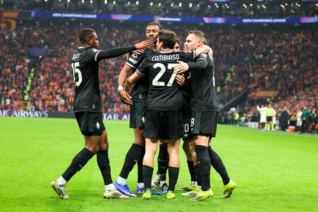 2026-02-17 Galatasaray SK v Juventus FC - UEFA Champions League 2025 26 League Knockout Play-off First Leg ISTANBUL, TURKEY - FEBRUARY 17: Teun Koopmeiners of Juventus FC, Khephren Thuram of Juventus FC, Pierre Kalulu of Juventus FC, Andrea Cambiaso of Juventus FC during the UEFA Champions League 2025 26 League Knockout Play-off First Leg match between Galatasaray SK and Juventus FC at Rams Park Stadium on February 17, 2026 in Istanbul, Turkey. (Photo by BSR Agency) Istanbul Turkey Content not available for redistribution in The Netherlands directly or indirectly through any third parties. Copyright: xBSRxAgencyx