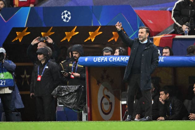 Galatasaray v Juventus - UEFA Champions League ISTANBUL, TURKIYE - FEBRUARY 17: Head coach of Galatasaray Okan Buruk gives tactics during the UEFA Champions League last 16 playoff round first leg football match between Galatasaray and Juventus at RAMS Park in Istanbul, Turkiye on February 17, 2026. Isa Terli Anadolu Istanbul Turkey. Editorial use only. Please get in touch for any other usage.  Copyright: x2026xAnadoluxIsaxTerlix