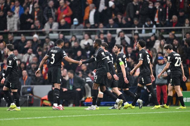 Galatasaray v Juventus - UEFA Champions League ISTANBUL, TURKIYE - FEBRUARY 17: Teun Koopmeiners (8) of Juventus celebrates with his teammates after a goal during UEFA Champions League last 16 playoff round first leg football match between Galatasaray and Juventus at RAMS Park in Istanbul, Turkiye on February 17, 2026. Isa Terli Anadolu Istanbul Turkey. Editorial use only. Please get in touch for any other usage.  Copyright: x2026xAnadoluxIsaxTerlix