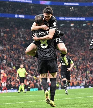 Galatasaray v Juventus - UEFA Champions League ISTANBUL, TURKIYE - FEBRUARY 17: Teun Koopmeiners (8) of Juventus celebrates with his teammates after a goal during UEFA Champions League last 16 playoff round first leg football match between Galatasaray and Juventus at RAMS Park in Istanbul, Turkiye on February 17, 2026. Elif Ozturk Anadolu Istanbul Turkey. Editorial use only. Please get in touch for any other usage.  Copyright: x2026xAnadoluxElifxOzturkx