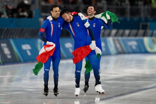 17th February 2026; Milan, Lombardy, Italy, 2026 Winter Olympic Games, Olympische Spiele, Olympia, OS Day Twelve; Speed skating, Eisschnelllauf Team Pursuit; Andrea Giovannini (ITA), Michele Malfatti (ITA), Davide Ghiotto (ITA)  FotoxOlimpik