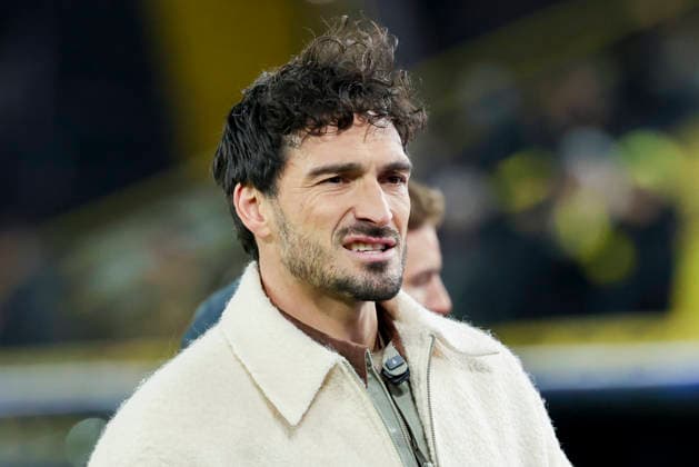 Expert Mats Hummels Amazon Prime looks dejected, UEFA Champions League 2025 26 League Knockout Play off First Leg, Borussia Dortmund v Atalanta BC, BVB Stadion Dortmund, February 17, 2026 in Dortmund, Germany Photo by Marco Steinbrenner DeFodi Images Expert Mats Hummels Amazon Prime looks dejected, UEFA Champions League 2025 26 League Knockout Play off First Leg, Borussia Dortmund v Atalanta BC, BVB Stadion Dortmund, February 17, 2026 in Dortmund, Germany Photo by Marco Steinbrenner DeFodi Images