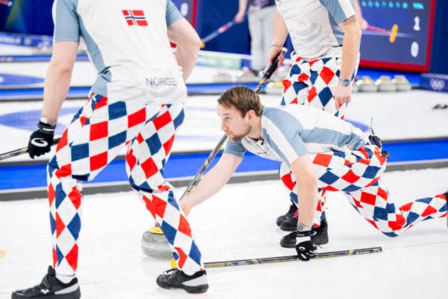 260217 Gaute Nepstad of Norway competes in a men s round robin curling match between Sweden and Norway during day 11 of the 2026 Winter Olympics on February 17, 2026 in Cortina. Photo: Jon Olav Nesvold BILDBYRAN COP 217 JE0124 curling Olympic Games, Olympische Spiele, Olympia, OS olympics winter olympics os ol olympiska spel vinter-os olympiske leker milano cortina 2026 milan cortina 2026 milano cortina 2026 olympic games milano cortina 2026 winter olympic games milano cortina-os milano cortina-ol vinter-ol 11 bbeng sverige sweden norge norway *** 260217 Gaute Nepstad of Norway competes in a men s round robin curling match between Sweden and Norway during day 11 of the 2026 Winter Olympics on February 17, 2026 in Cortina Photo Jon Olav Nesvold BILDBYRAN COP 217 JE0124 curling olympic games olympics winter olympics os ol olympiska spel vinter os olympiske leker milano cortina 2026 milan cortina 2026 milano cortina 2026 olympic games milano cortina 2026 winter olympic games milano cortina os milano cortina ol vinter ol 11 bbeng sverige sweden norge norway  Copyright: JONxOLAVxNESVOLD BB260217JE118