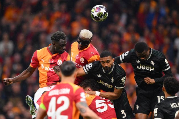 Galatasaray v Juventus - UEFA Champions League ISTANBUL, TURKIYE - FEBRUARY 17: Victor Osimhen of Galatasaray in action against Gleison Bremer of Juventus during UEFA Champions League last 16 playoff round first leg football match between Galatasaray and Juventus at RAMS Park in Istanbul, Turkiye on February 17, 2026. Arif Hudaverdi Yaman Anadolu Istanbul Turkey. Editorial use only. Please get in touch for any other usage.  Copyright: x2026xAnadoluxArifxHudaverdixYamanx