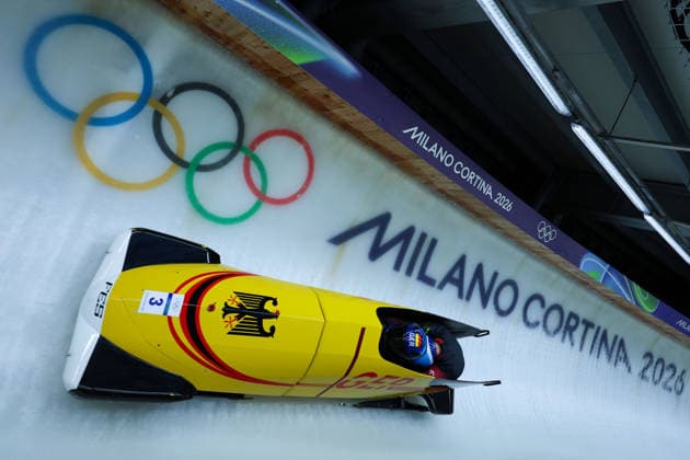 Olympische Winterspiele Milano Cortina 2026 Bob Zweierbob Männer am 17.02.2026 im Cortina Sliding Centre in Cortina d™Ampezzo Adam Ammour Alexander Schaller ( Deutschland ) *** Olympic Winter Games Milano Cortina 2026 Bobsleigh two-man on 17 02 2026 at the Cortina Sliding Center in Cortina d™Ampezzo Adam Ammour Alexander Schaller Germany xMSx