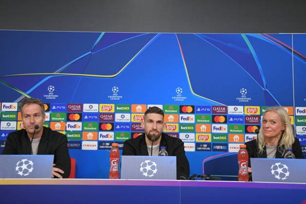 UEFA Champions League - Bayer 04 Leverkusen press conference, PK, Pressekonferenz - Kasper Hjulmand coach of Bayer 04 Leverkusen attend a press conference ahead of the UEFA Champions League Play-Offs 1st leg soccer match between Olympiacos FC and Bayer 04 Leverkusen in Piraeus, Greece, 17 February 2026. IMAGO ONE INCH PRODUCTIONS PIRAEUS GREECE Copyright: xONExINCHxPRODUCTIONSx 6857971
