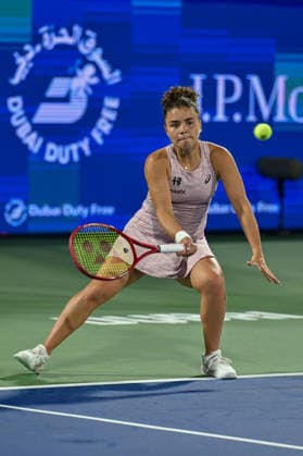 2026 Dubai Duty Free Tennis Championship DUBAI, UNITED ARAB EMIRATES - FEBRUARY 17: Jasmine Paolini of Italy in action against Alexandra Eala (not seen) of Philippines during the women s singles match of the Dubai Duty Free Tennis Championships at Abu Dhabi International Tennis Centre in Dubai, United Arab Emirates, on February 17, 2026. Waleed Zein Anadolu Dubai United Arab Emirates. Editorial use only. Please get in touch for any other usage.  Copyright: x2026xAnadoluxWaleedxZeinx