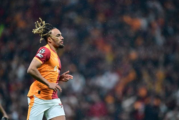 Galatasaray v Juventus - UEFA Champions League ISTANBUL, TURKIYE - FEBRUARY 17: Sacha Boey of Galatasaray celebrates after a goal during UEFA Champions League last 16 playoff round first leg football match between Galatasaray and Juventus at RAMS Park in Istanbul, Turkiye on February 17, 2026. Abdulhamid Hosbas Anadolu Istanbul Turkey. Editorial use only. Please get in touch for any other usage.  Copyright: x2026xAnadoluxAbdulhamidxHosbasx