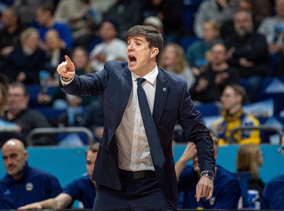 Basketball, Men, Season 2025 2026, easyCredit BBL 21 Matchday , Alba Berlin Hamburg Towers, Coach Pedro Calles Alba , 17 02 2026, Copyright: xSebastianxRäppold MatthiasxKochx