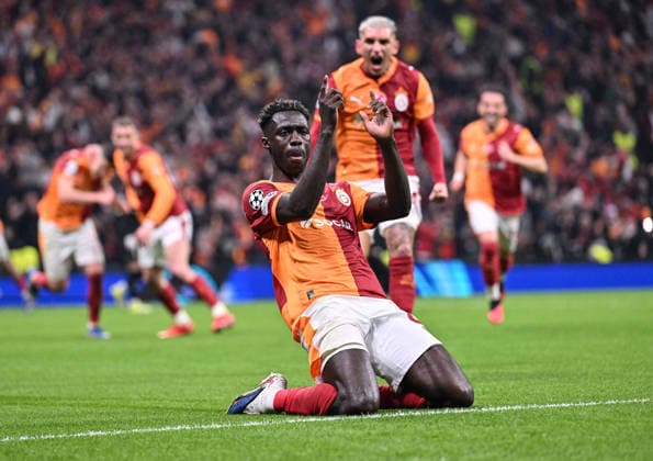 Galatasaray v Juventus - UEFA Champions League ISTANBUL, TURKIYE - FEBRUARY 17: Davinson Sanchez (6) of Galatasaray celebrates after scoring a goal during the UEFA Champions League last 16 playoff round first leg football match between Galatasaray and Juventus at RAMS Park in Istanbul, Turkiye on February 17, 2026. Elif Ozturk Anadolu Istanbul Turkey. Editorial use only. Please get in touch for any other usage.  Copyright: x2026xAnadoluxElifxOzturkx