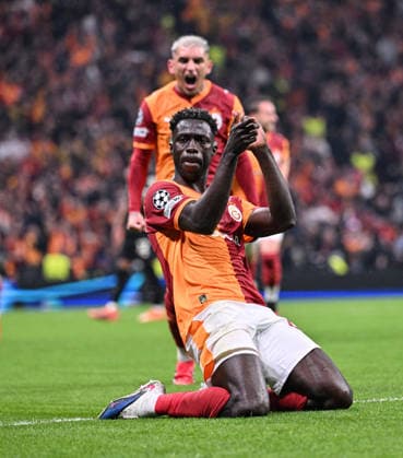 Galatasaray v Juventus - UEFA Champions League ISTANBUL, TURKIYE - FEBRUARY 17: Davinson Sanchez (6) of Galatasaray celebrates after scoring a goal during the UEFA Champions League last 16 playoff round first leg football match between Galatasaray and Juventus at RAMS Park in Istanbul, Turkiye on February 17, 2026. Elif Ozturk Anadolu Istanbul Turkey. Editorial use only. Please get in touch for any other usage.  Copyright: x2026xAnadoluxElifxOzturkx