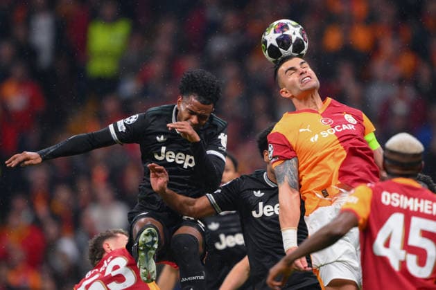 Galatasaray v Juventus - UEFA Champions League ISTANBUL, TURKIYE - FEBRUARY 17: Abdulkerim Bardakci of Galatasaray in action against Khephren Thuram Ulien of Juventus during UEFA Champions League last 16 playoff round first leg football match between Galatasaray and Juventus at RAMS Park in Istanbul, Turkiye on February 17, 2026. Arif Hudaverdi Yaman Anadolu Istanbul Turkey. Editorial use only. Please get in touch for any other usage.  Copyright: x2026xAnadoluxArifxHudaverdixYamanx
