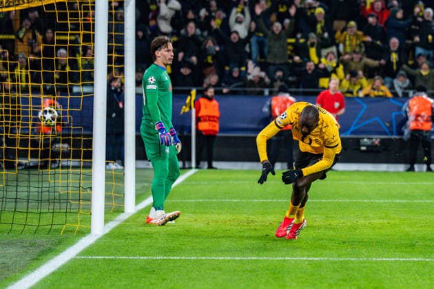 17 02 2026, Borussia Dortmund vs Atalanta Bergamo, UEFA Champions League, Playoffs Goal for 1 0 by Serhou Guirassy Borussia Dortmund, 9 Regulations prohibit any use of photographs as image sequences and or quasi video Copyright: xBahhoxKarax