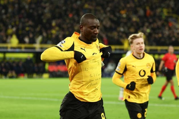Dortmund, Germany, 17 02 26, Serhou Guirassy Borussia Dortmund celebrates his goal to make it 1-0 during the Champions League playoff match between Borussia Dortmund Atalanta Bergamo at Signal Iduna Park in Dortmund Photo by Joachim Bywaletz DFB DFL REGULATIONS PROHIBIT ANY USE OF PHOTOGRAPHS AS IMAGE SEQUENCES AND OR QUASI VIDEO Copyright: JoachimxBywaletz xJB-Sportfoto