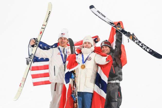 OLYMPICS - Winter Olympic Games, Olympische Spiele, Olympia, OS Milano Cortina 2026 LIVIGNO,ITALY,17.FEB.26 - OLYMPICS, FREE SKI, FREESTYLE SKIING - Winter Olympic Games Milano Cortina 2026, big air, men, final, medal ceremony. Image shows the rejoicing of Mac Forehand (USA), Tormod Frostad (NOR) and Matej Svancer (AUT).  GEPAxpictures xWolfgangxGrebien