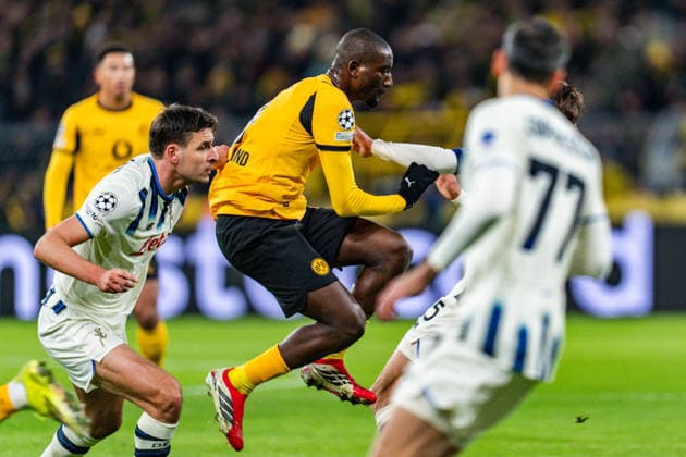 17 02 2026, Borussia Dortmund vs Atalanta Bergamo, UEFA Champions League, Playoffs Serhou Guirassy Borussia Dortmund, 9 Regulations prohibit any use of photographs as image sequences and or quasi video Copyright: xBahhoxKarax