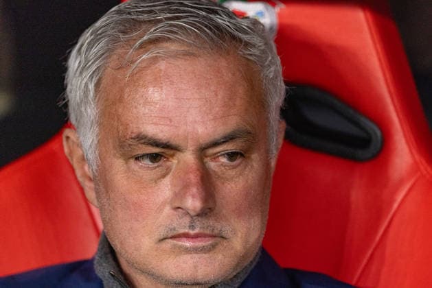 Jose Mourinho seen during Champions League play off game between SL Benfica and Real Madrid CF (Maciej Rogowski Ball Raw Images) Lisbon Estadio da Luz Portugal Copyright: xMaciejxRogowskix ROG_BENvsRMA-61