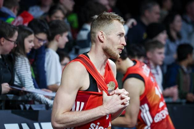 Niels Giffey 5 FC Bayern Muenchen Basketball satisfied after the match, FC Bayern Muenchen Basketball vs Skyliners Frankfurt, easycredit BBL, BBL, Basketball, Men, Season 2025 2025, Regular season, 21 Matchday, 17 02 2026 Muenchen Bayern Germany Copyright: xkolbert-press MartinxAgüerax