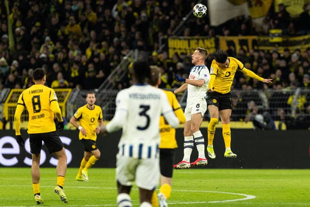 UEFA Champions League Borussia Dortmund Atalanta BC 17 02 2026 Mario Paöali Atalanta BC, 8 , Ramy Bensebaini Borussia Dortmund, 5 UEFA Champions League Borussia Dortmund Atalanta BC Signal Iduna Park, Dortmund 17 02 2026 Copyright: xBEAUTIFULxSPORTS Buriakovx
