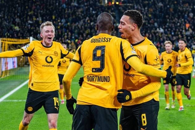 17 02 2026, Borussia Dortmund vs Atalanta Bergamo, UEFA Champions League, Playoffs Goal for 2 0 by Maximilian Beier Borussia Dortmund, 14 after an assist by Serhou Guirassy Borussia Dortmund, 9 Regulations prohibit any use of photographs as image sequences and or quasi video Copyright: xBahhoxKarax