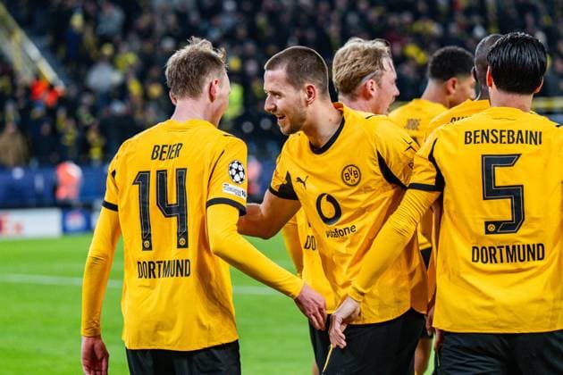 17 02 2026, Borussia Dortmund vs Atalanta Bergamo, UEFA Champions League, Playoffs Goal for 2 0 by Maximilian Beier Borussia Dortmund, 14 after an assist by Serhou Guirassy Borussia Dortmund, 9 Regulations prohibit any use of photographs as image sequences and or quasi video Copyright: xBahhoxKarax
