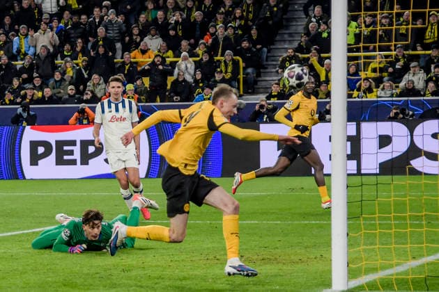 Maximilian Beier Dortmund 14 scores the goal for 2 0 17 02 2026 Soccer, Champions League, Borussia Dortmund vs Atalanta Bergamo , Signal Iduna Park, Dortmund, Copyright: xpepphotox xHorstxMauelshagenx pep00321, pep_20260217_hm_283247