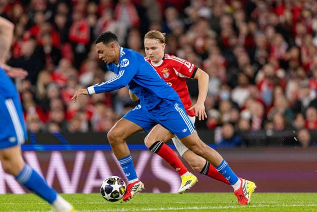 Trent Alexander Arnold seen during Champions League play off game between SL Benfica and Real Madrid CF (Maciej Rogowski Ball Raw Images) Lisbon Estadio da Luz Portugal Copyright: xMaciejxRogowskix ROG_BENvsRMA-109