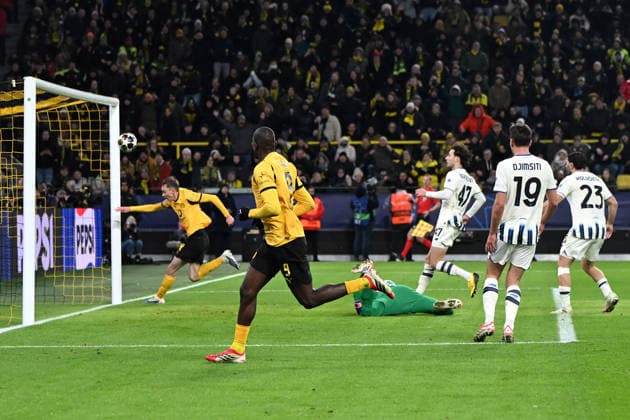 Maximilian Beier Borussia Dortmund scores his team™s second goal during the UEFA Champions League 2025 26, Play offs First Leg match between Borussia Dortmund and Atalanta Bergamo, BVB Stadion on February 17, 2026 in Dortmund, Germany Photo by Ralf Treese DeFodi Images Maximilian Beier Borussia Dortmund scores his team™s second goal during the UEFA Champions League 2025 26 League Knockout Play off First Leg match between Borussia Dortmund and Atalanta BC at BVB Stadion Dortmund on February 17, 2026 in Dortmund, Germany Photo by Ralf Treese DeFodi Images