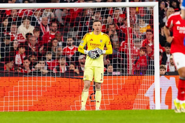 Anatoliy Trubin seen during Champions League play off game between SL Benfica and Real Madrid CF (Maciej Rogowski Ball Raw Images) Lisbon Estadio da Luz Portugal Copyright: xMaciejxRogowskix ROG_BENvsRMA-130