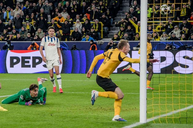 Maximilian Beier Dortmund 14 scores the goal for 2 0 17 02 2026 Soccer, Champions League, Borussia Dortmund vs Atalanta Bergamo , Signal Iduna Park, Dortmund, Copyright: xpepphotox xHorstxMauelshagenx pep00321, pep_20260217_hm_283248