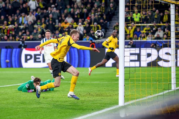 17 02 2026, Football, UEFA Champions League, Borussia Dortmund Atalanta Bergamo, BVB Stadion, Play Offs first leg, Season 2025 2026 Goal Scorer xb14 after Serhou Guirassy BVB 09 Regulations prohibit any use of photographs as image sequences and or quasi video Nordrhein Westfalen Germany