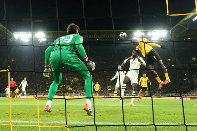 Dortmund, Germany, 17 02 26, Serhou Guirassy Borussia Dortmund scores the 1 0 during the Champions League playoff match between Borussia Dortmund Atalanta Bergamo at Signal Iduna Park in Dortmund Photo by Joachim Bywaletz DFB DFL REGULATIONS PROHIBIT ANY USE OF PHOTOGRAPHS AS IMAGE SEQUENCES AND OR QUASI VIDEO Copyright: JoachimxBywaletz xJB-Sportfoto