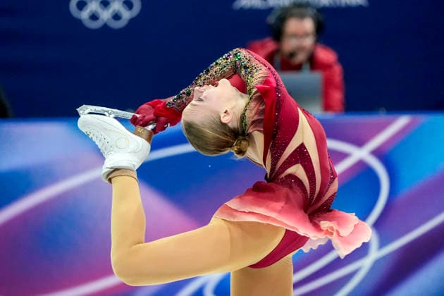 Niina Petrokina of Estonia performs during the Women s Single Skating Short Program at the Milano Figure skating, Eiskunstlauf Stadium in Milan, Italy on Tuesday, February 17, 2026.  OLY20260217144 RICHARDxELLIS