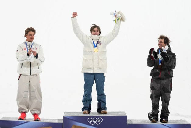 Gold medalist Tormod Frostad of Norway (C), silver medalist Mac Forehand of the United States (L), and bronze medalist Matej Svancer of Austrian celebrate on the podium after the Men s Freestyle Skiing Big Air competition at the Milano Cortina 2026 Winter Olympic Games, Olympische Spiele, Olympia, OS in Livigno, Italy, on Tuesday, February 17, 2026.  OLY20260217801 BOBxSTRONG