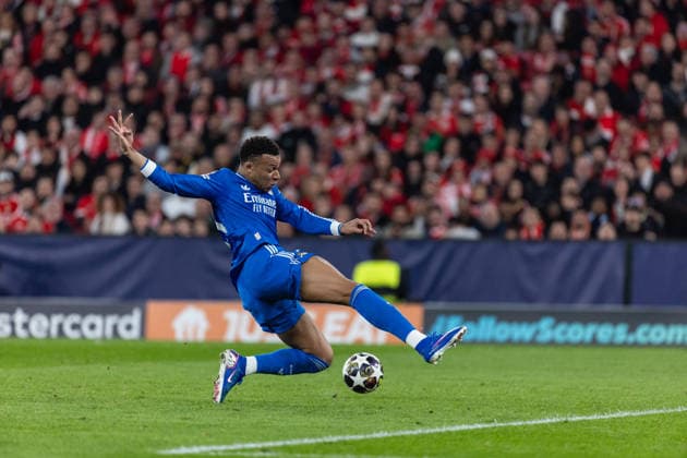 Kylian Mbappe ( Real Madrid ) in action during the match between SL Benfica and Real Madrid , valid for UEFA Champions League 2025 2026 at Estadio do Lisboa Benfica on 17 February 2026. Lisbon Estadio do Sport Lisboa Benfica Lisbon Portugal Copyright: xIMAGOx xPRIMExSPORTSxIMAGESx xFILIPExOLIVEIRAx